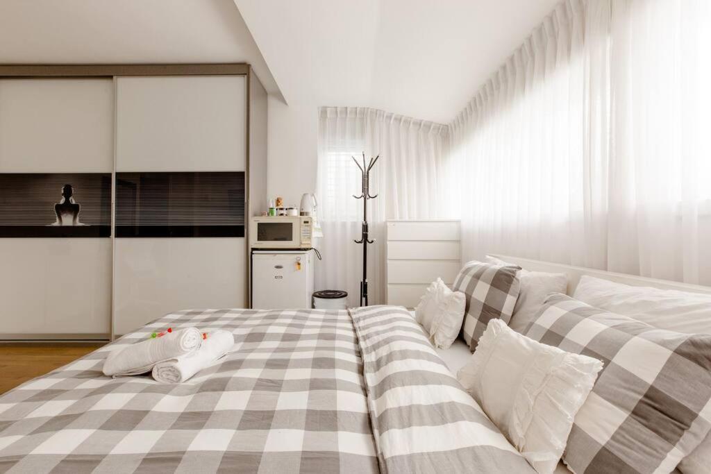 Charming Unit With Pool And Great Amenities Leilighet Rishon LeZion Eksteriør bilde