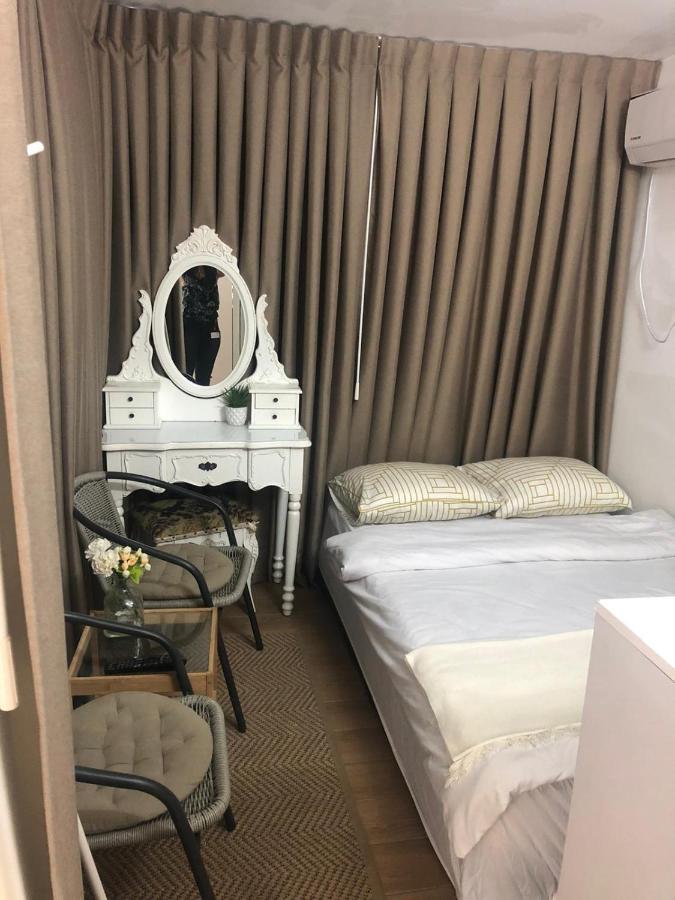 Charming Unit With Pool And Great Amenities Leilighet Rishon LeZion Eksteriør bilde