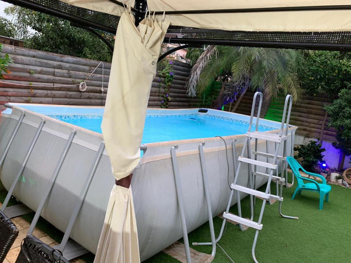 Charming Unit With Pool And Great Amenities Leilighet Rishon LeZion Eksteriør bilde
